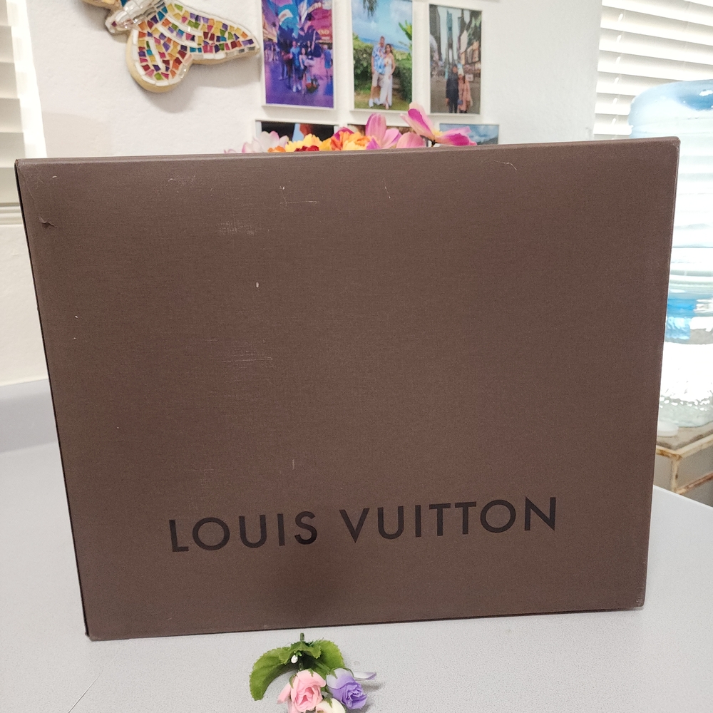 LIKE NEW Louis Vuitton GM Neverfull Large Tote Bag - Picture 3 of 16